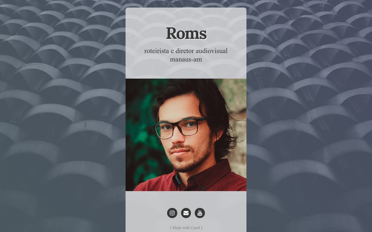 Carrd profile picture for @roms